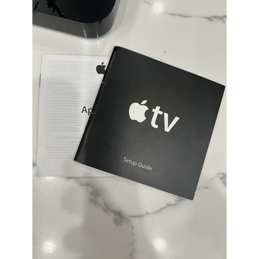 Genuine OEM Apple TV 2nd Generation Media Streamer A1378 Cable, Remote, Box